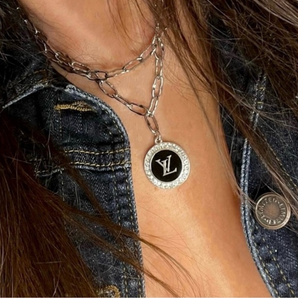 🌺 Meet your Posher, Kiki - Picture 13 of 14